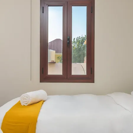 Bubble Beach 2-Br In Batroun Souks - Parking Exterior photo