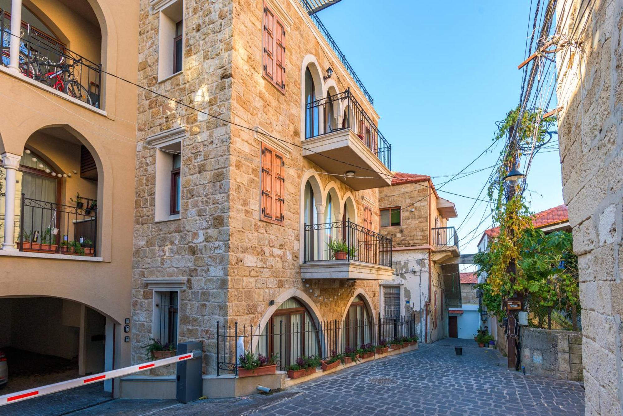 Bubble 2-br In Souks - Parking